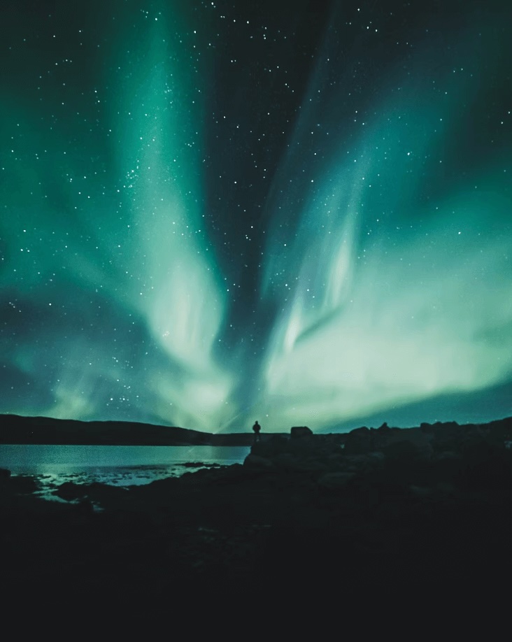 Surfing in Iceland: Best surf spots + eco-friendly places to stay