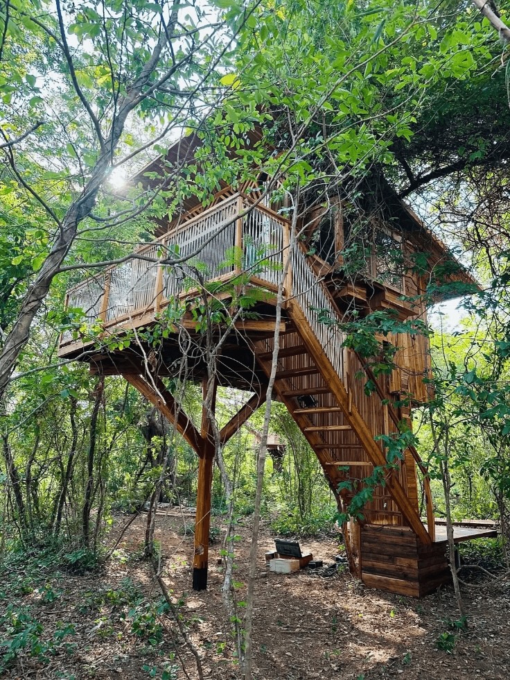 One of the sustainably built treehouses at Pura Selva Eco Tree House in Tamarindo 