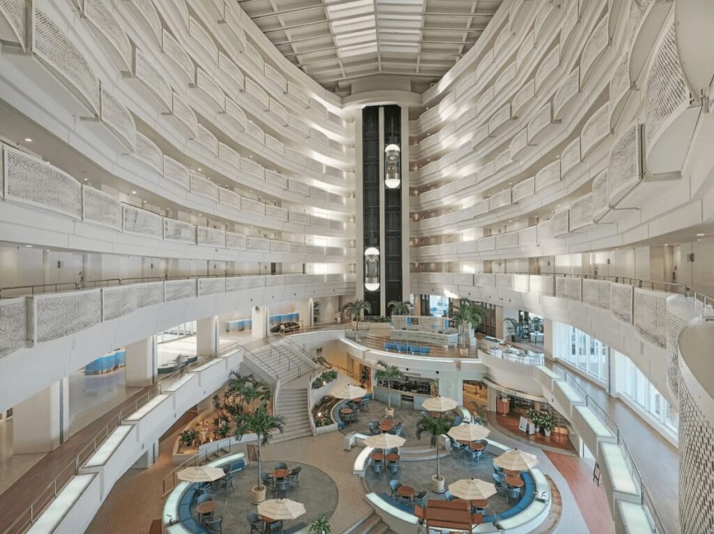 The whitewashed interior of the ANA Intercontinental Manza Beach Resort, a Green Fins resort in Okinawa, Japan