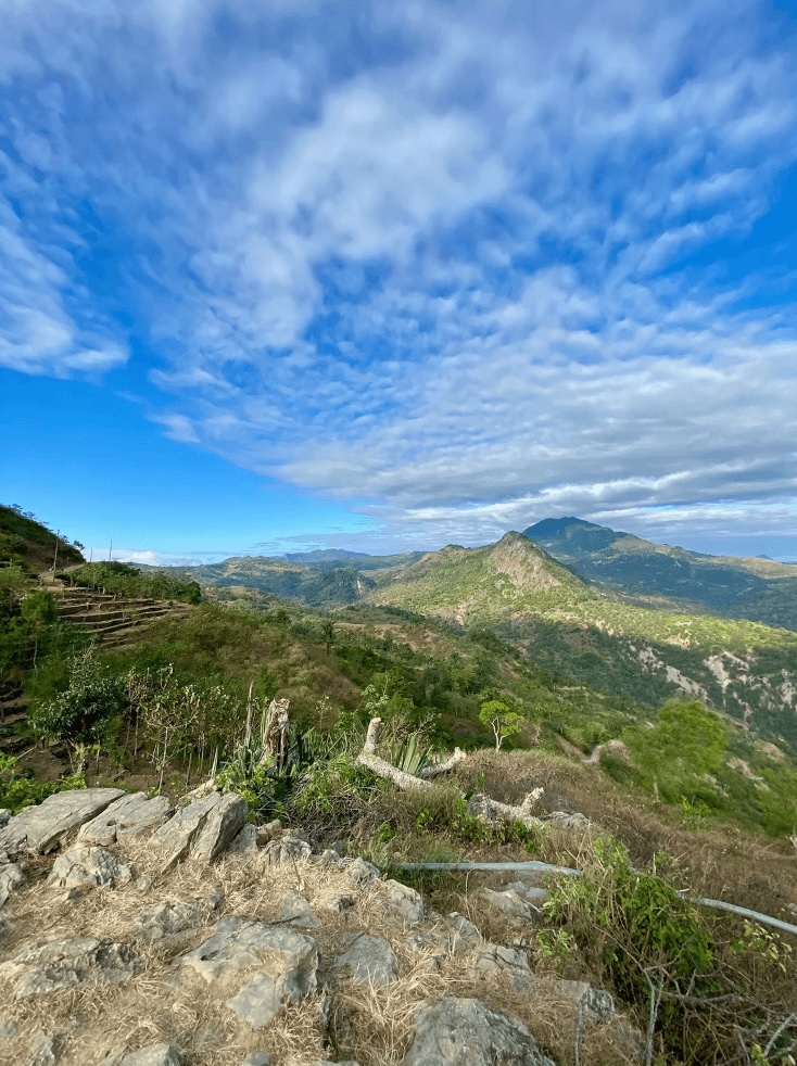Scuba diving in East Timor: Spectacular views across the rugged mountains of Timor-Leste