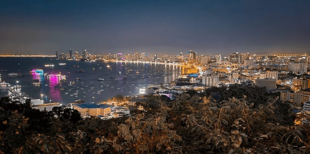 Scuba diving in Thailand: The bright lights of Pattaya - one of Thailand's best dive destinations