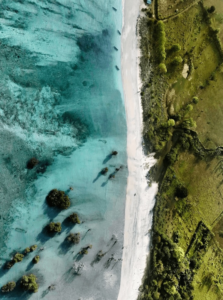 Surfing Sumbawa: Best surf spots + eco-friendly places to stay