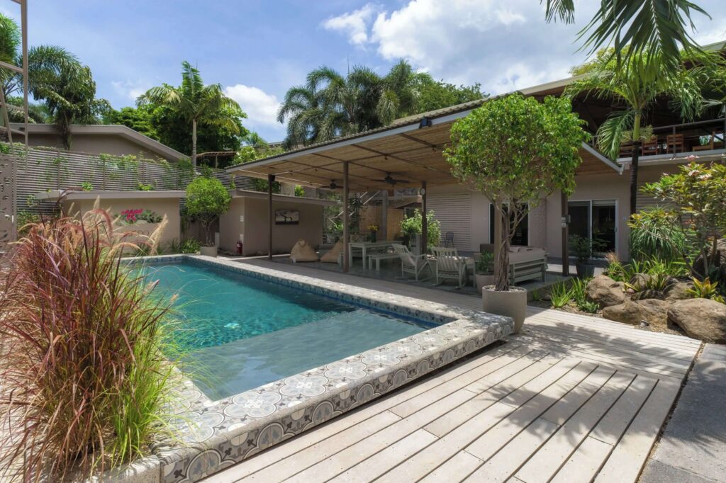 The communal swimming pool at Tamarindo Bay - an adults-only hotel in Tamarindo