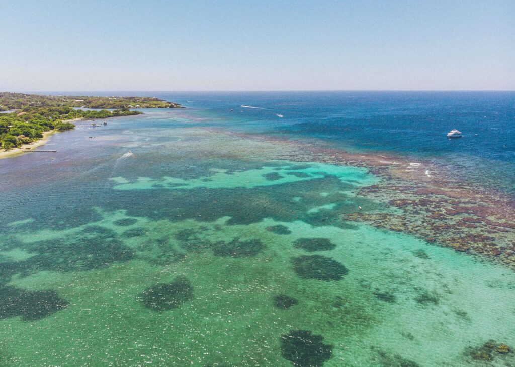 The reef-front setting of Tranquilseas Eco Lodge